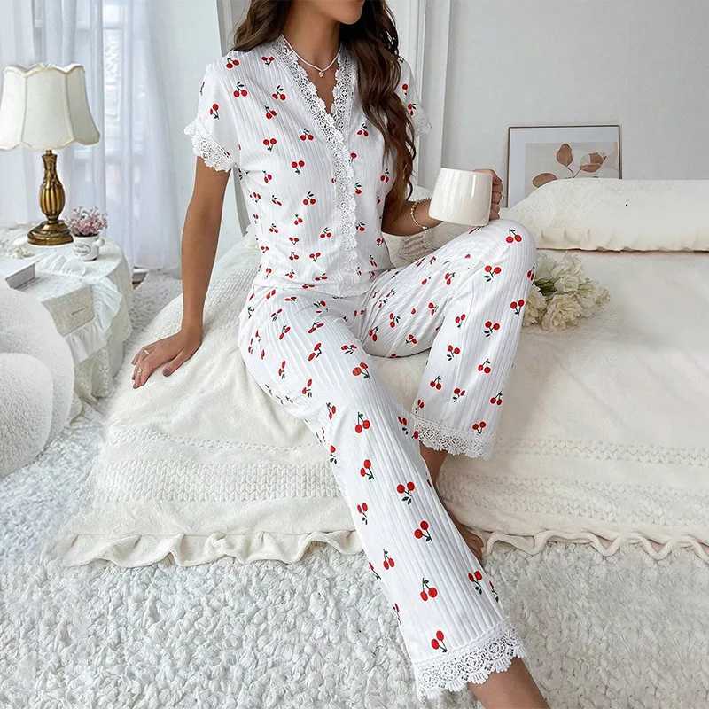 Ladys Loungewear Summer Chic V Neck Short Sleeve Pajamas Sets Cherry Heart Print Relaxed Casual Homewear 2pcsT251014
