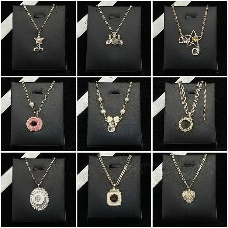 Luxury Designer Necklace Letter Pendant Plated Crysal Necklace Choker Women Wedding Party Jewerlry Accessories with Box