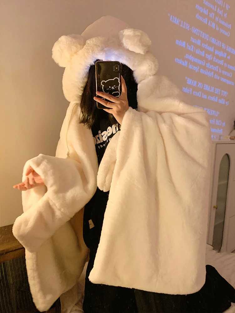 Thiened Plu Blanket Womens Winter Warm Office Nap Hooded awl oulder Cover Cartoon Sle Polyester Fiber Bedding Y251013