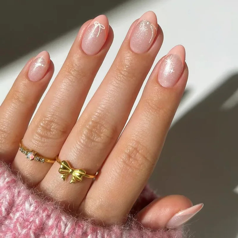 24Pcs Short Almond False Nails with Metal Starburst Press on Fake Nails Simple Wearable Artificial Full Cover Nails Tips 251013