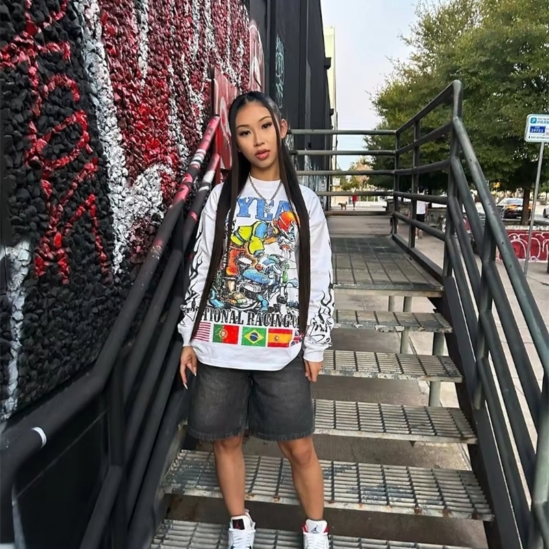 High Street Retro Fashion Fashion Long Sleeve Anime Motorcycle Printed Y2k Harajuku Leisure Sports Outdoor TShirt 251013