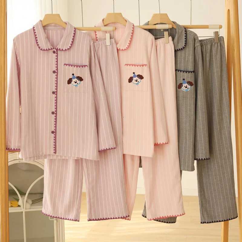 Cute cartoon autumn and winter couple pajamas made of pure cotton brushed highend embroidery warm and casual home clothesT251014