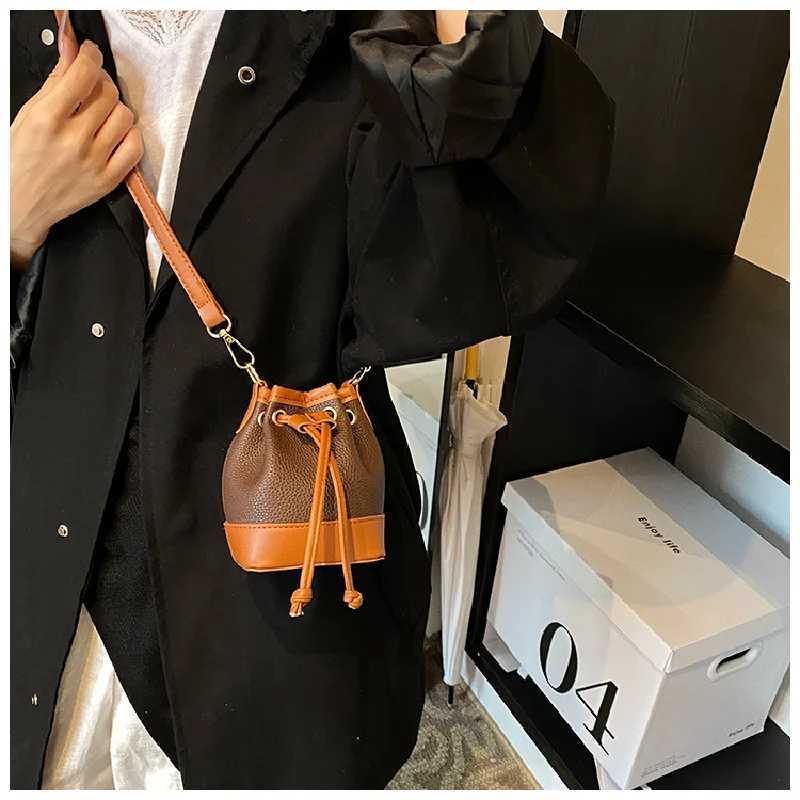 Designer Mini Bucket Handbag Wens Cstor Color Drstring Shoder Bag Fem Luxury Leopard Leather Crossbody Tote Pouch D251014