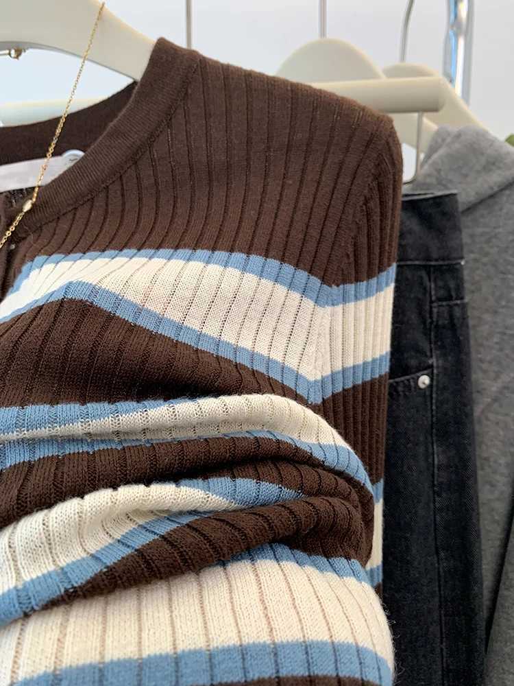 Contrasting Color Striped VNe Sweater Jaet Female Autumn New Harajuku R Long Sve Knitted Cardigan Women Tops W251014