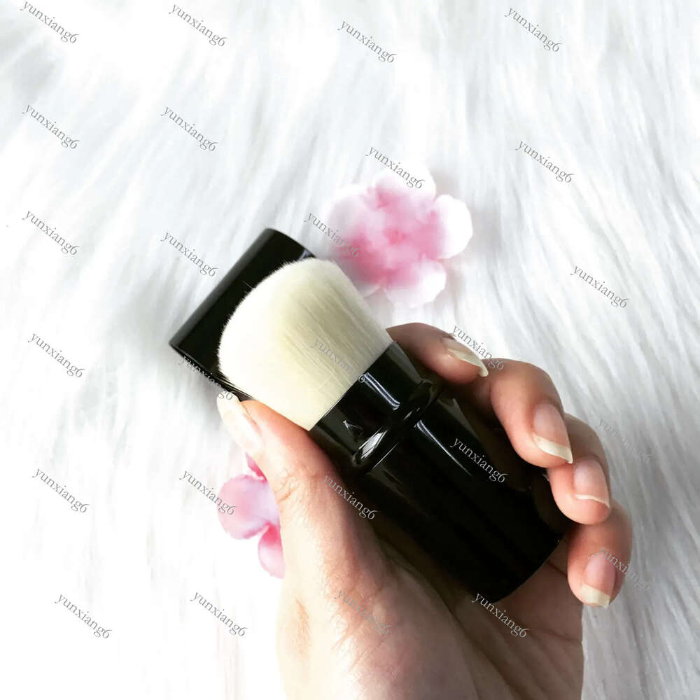 Scalable retail box makeup mix single brush, shrink brush makeup series