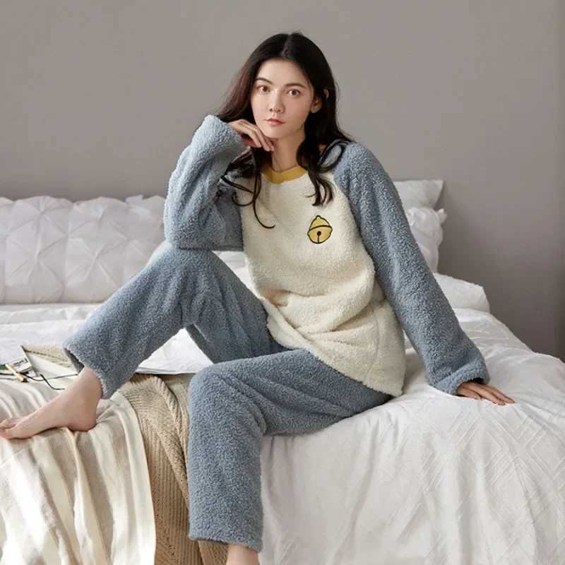 Thickened Warm Flannel Women Sleepwear Coral Velvet Pajamas Autumn Winter Cute Cartoon Bear Padded Two Sets Nightwear CasualT251014