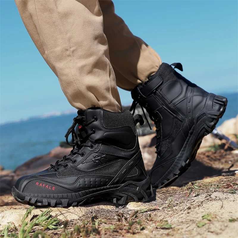 Mens Hiking Shoes Men Boots Hightop Desert Tactical Boots Outdoor Ankle Work Safty Sneakers C251014