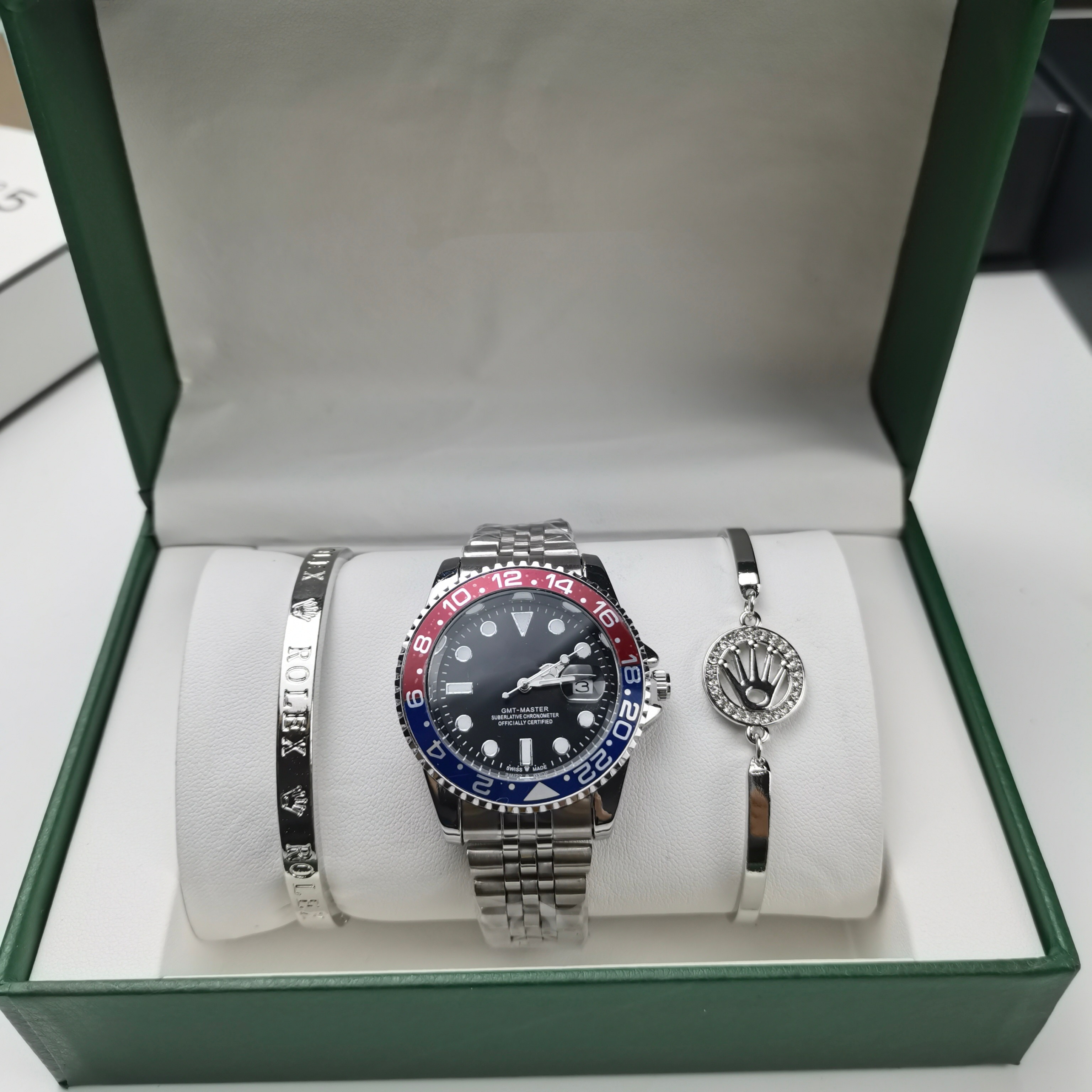 AAA Quality three-piece set of men's fashion complete luxury brand sports quartz women's GMT watch