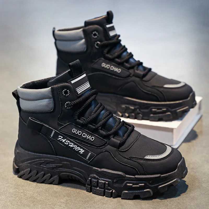 Working Shoes Men Mens Boots Offer Work Safety Shoes Military Man Tactical Boots Men Motorcycle Boot Mens Ankle Army Shooes C251014