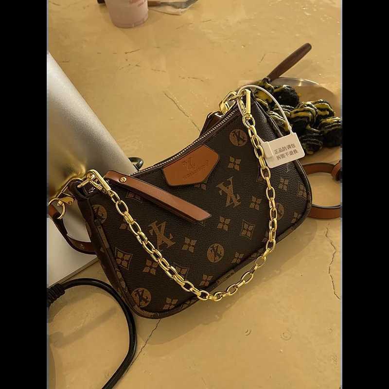 2025 Womens Luxury Soft Leather Print Underarm Crossbody Bag with Adjustable Chain Strap for Work Commute and Casual Use W251014