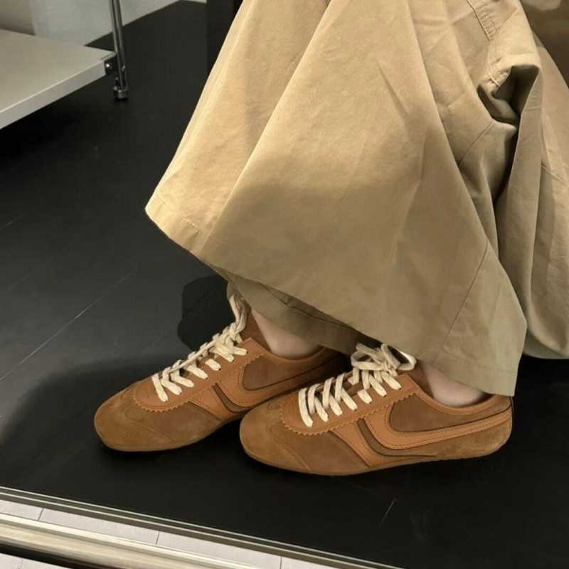 German Training Shoes Women 2025 New Genuine Leather Women Sneakers Flat Lace-up Retro Large Size Forrest Gump Shoes Women M250818