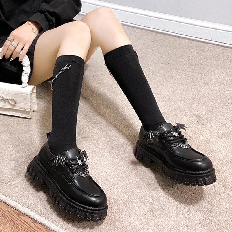 Metal Chain Platform Lolita Gothic Shoes Woman Spring College Style Patent Leather Pumps Women Japan School Uniform Shoes 251010