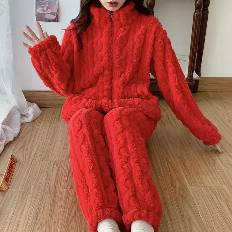 Thickened FleeceLined Flannel Homewear Womens Casual Warm Coral Fleece Sleepwear New Winter 2024 Model Motorcycle et And S Y251013