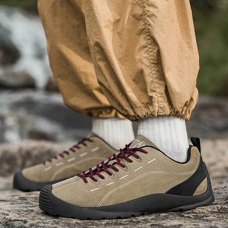 Mens Hiking Shoes Outdoor Low Ankle Walking Trekking Sneakers Men Travel Camping Shoes Protective Sports Mens Shoes Outdoor C251014