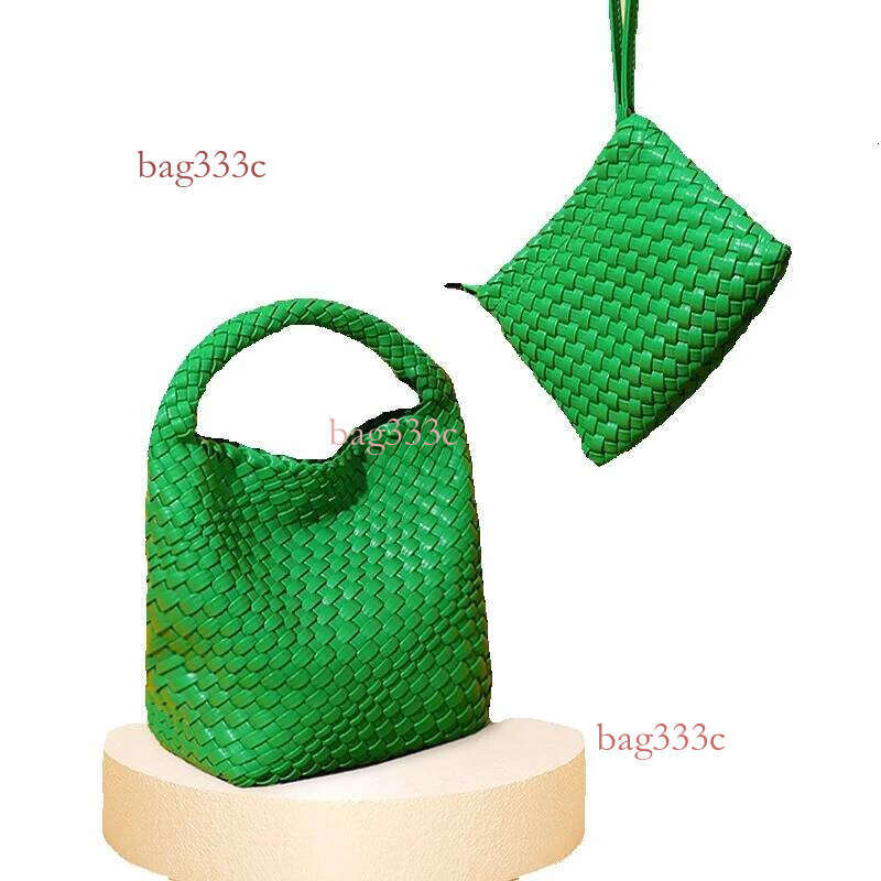 Unique Design Woven Handbag Basket Fashion Trendy Single Shoulder Crossbody Summer Versatile Women's Bag Cowhide Woven Bag