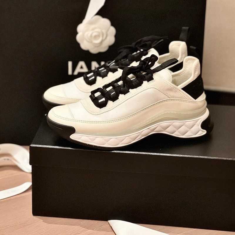 Women's Sport Shoes 2025 New Style High-Heel Insoles Casual White Sneakers Versatile Thick Cushioning Shoes T251119