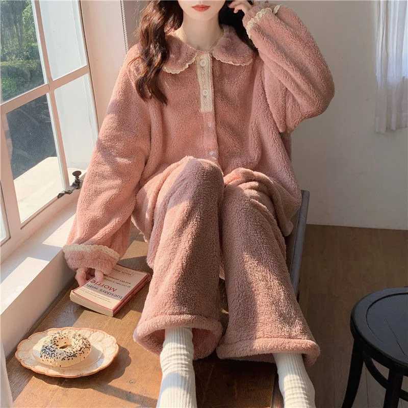 Thickened Warm French Sweet Coral Velvet Pajamas Womens Thick Winter Flannel Home Clothes Large Size Set Ladies Sleepwear Y251013