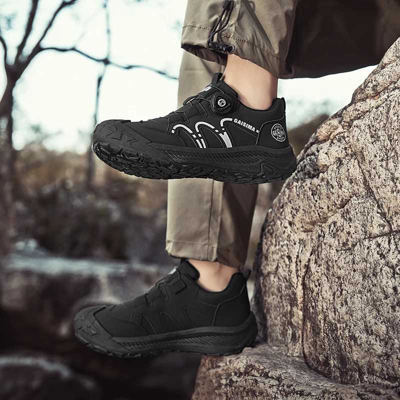 Fashion Knob Walking Shoes Men Outdoor AntiSlip Hiking Shoes For Men Platform Breathable Trekking Sneakers Men Working Shoes C251014