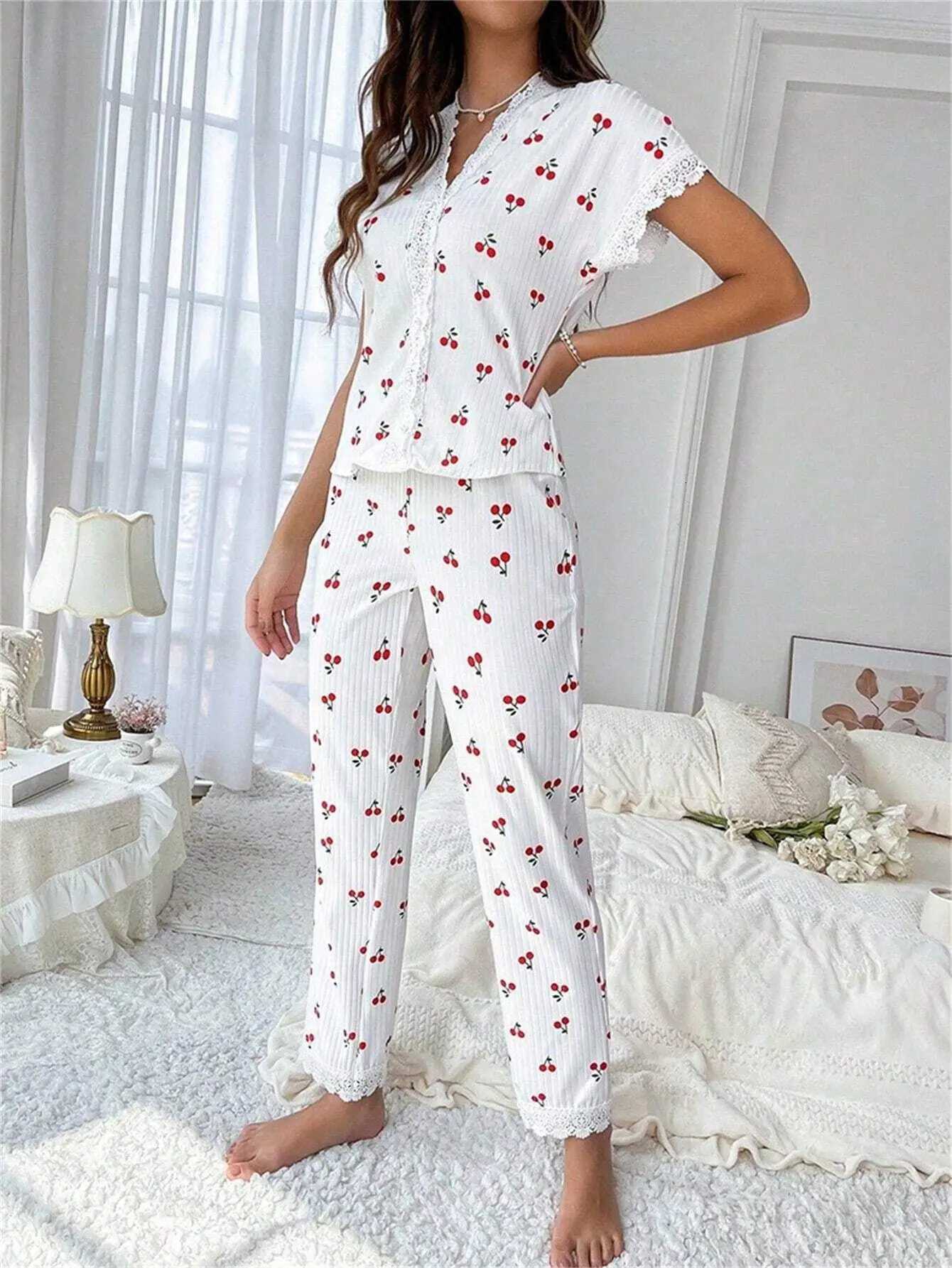 New hotselling womens home clothes cherry print watersoluble embroidered lace shortsleeved trousers for outdoor pajamasT251014