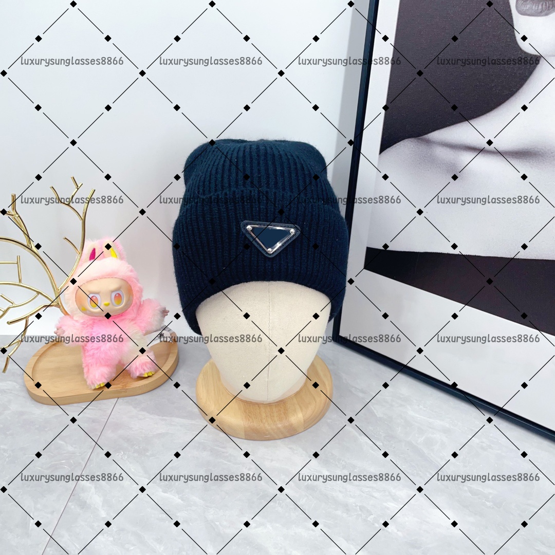 Luxury designer beanie Men women autumn winter hat knitted hat fashionable casual bonnet cold cap elastic fashion hat Candy colors warm beanies