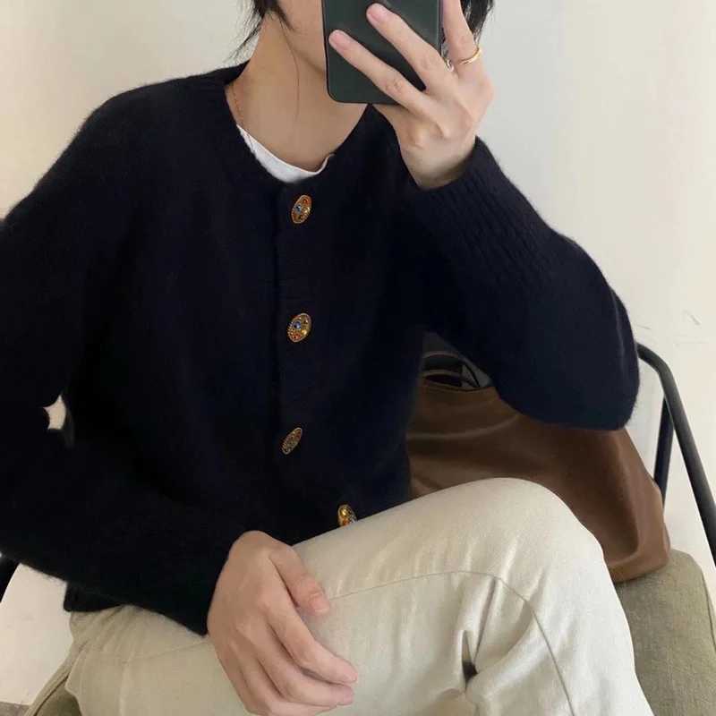 Spring And Autumn Fashion New Long Sve Round Ne Solid Color Sweater Women Wern Style Loose Knit Cardigan Jaet W251014