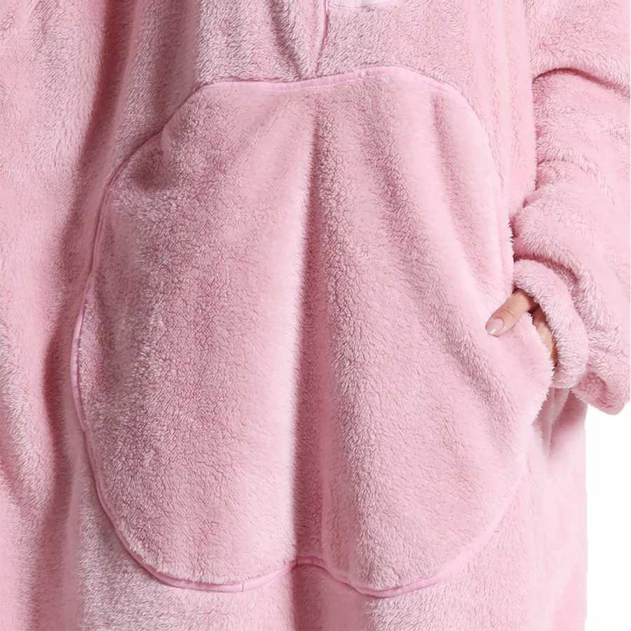 Oversized Wearable Hoodies Cheap Anime Long Sherpa Blanket Hoodie for Winter Men Women Designer Clothes TV Sweatshirt 170 180cm Y251013