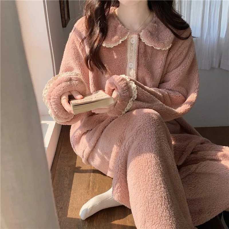 Thickened Warm French Sweet Coral Velvet Pajamas Womens Thick Winter Flannel Home Clothes Large Size Set Ladies Sleepwear Y251013
