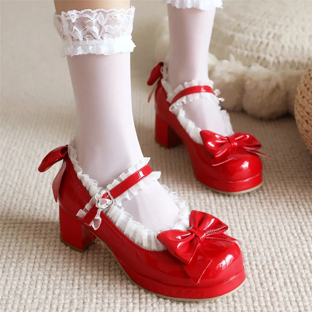 Woman Med Heel Lolita Shoes Patent Leather Cute Bow Mary Jane Pumps Bride Wedding Cosplay Party Red Pink Black Green Size 3143 251010