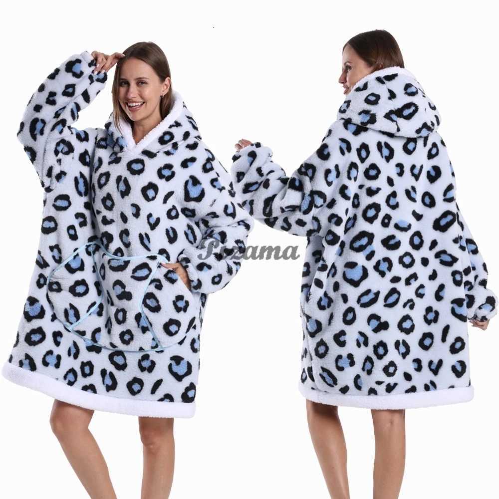 Adult Women Men Oversized Wearable TV Blankets With Full Sleeve Halloween Christmas Cosplay Costume Hooded Sweatshirts Warm Soft Y251013