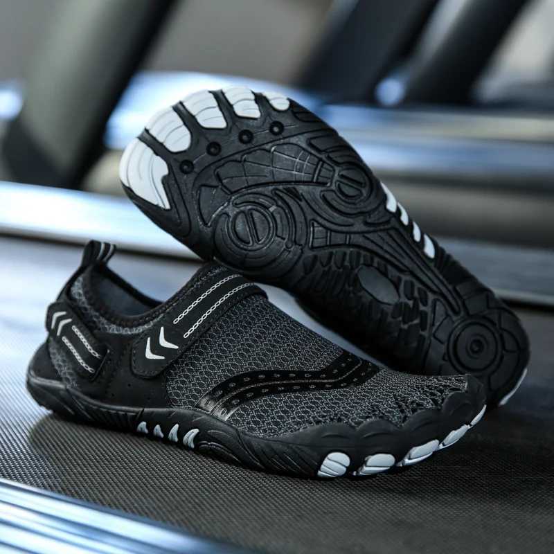 Outdoor Diving Shoes With AntiCut And AntiSlip DottomQuick Drying Beach ShoesSurfing And Snorkeling Water Shoes C251014