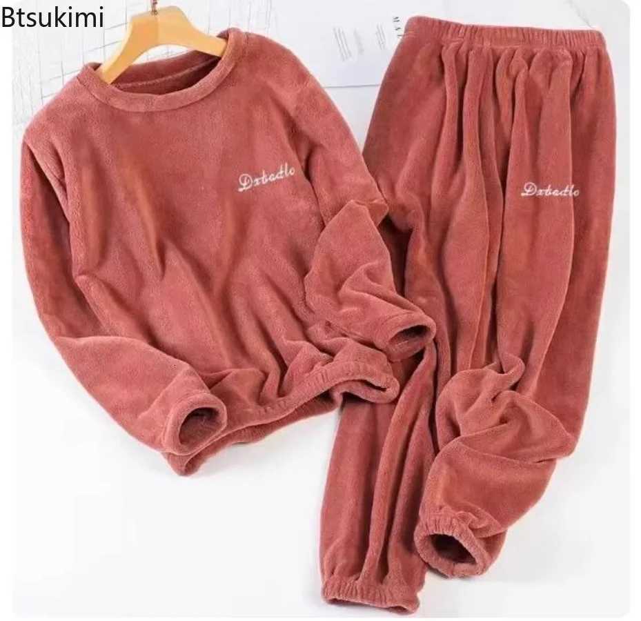 2025 Autumn Winter Couple Pajamas Sets Casual Warm Flannel Pajamas Loose Oneck TopsPants Men and Women Sleepwear Two Piece SetT251014