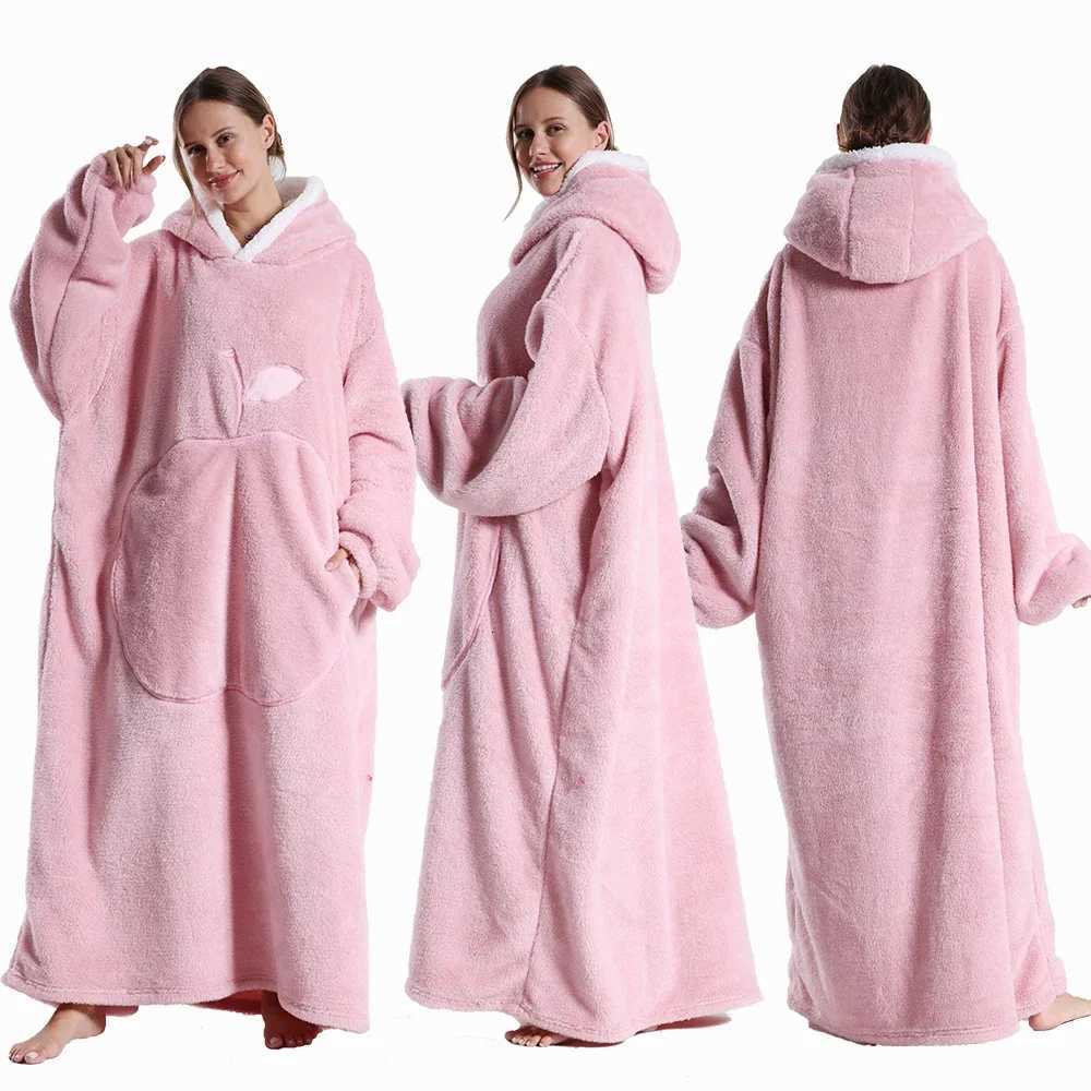 Extra Long Wearable Blankets Winter Flannel Hooded Blanket With Full Sleeves Men Women Cozy Soft Throw Adult TV Blanket Y251013