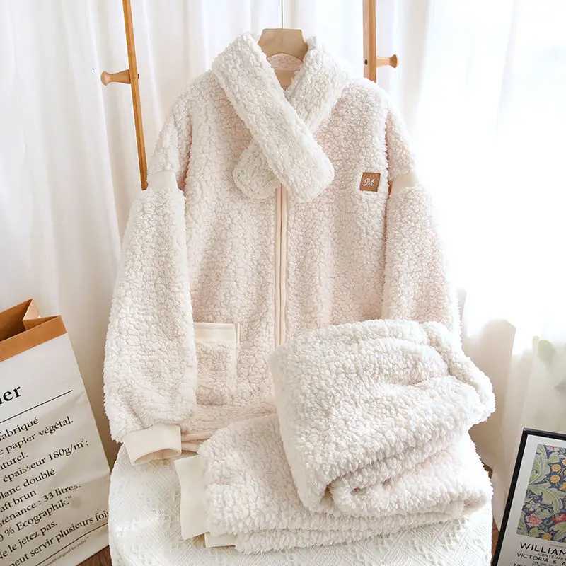 Thickened coral fleece pajamas women autumn winter lambskin fleece scarves home wear warm couple sets fleece can be worn outsideT251014