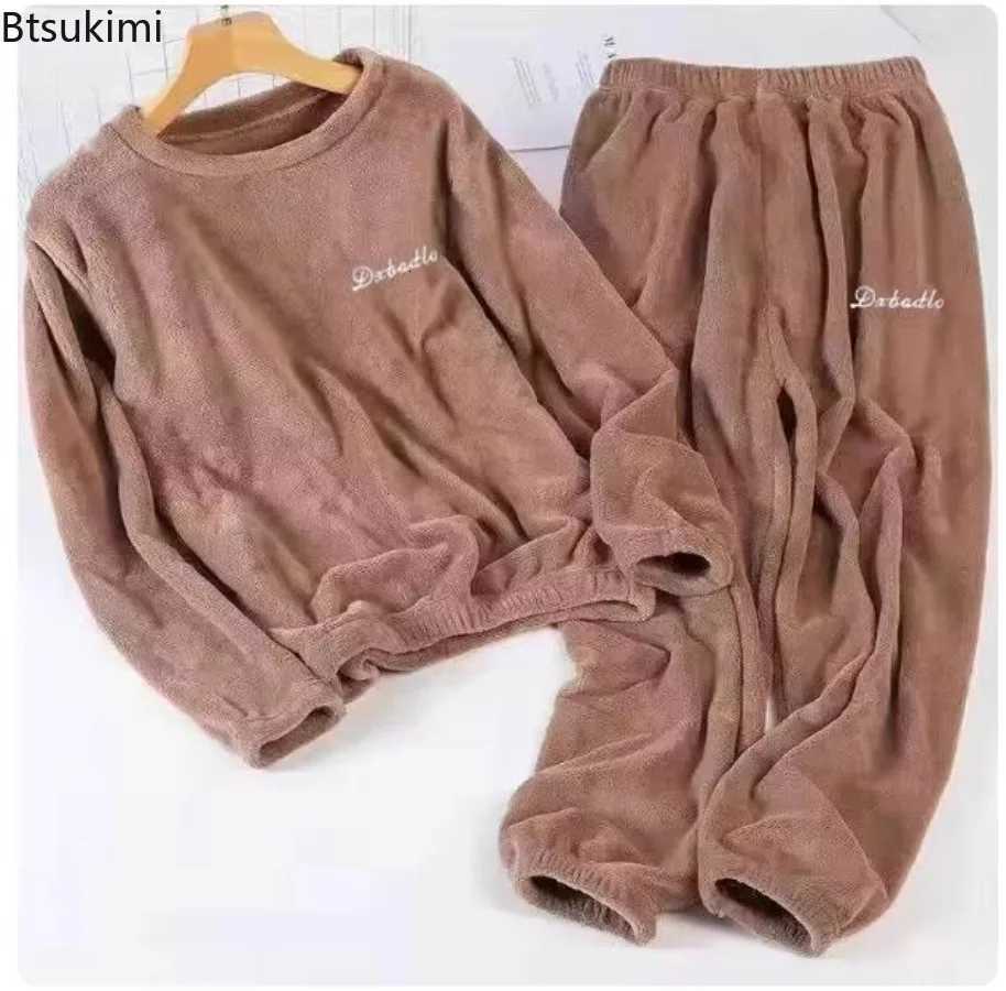 2025 Autumn Winter Couple Pajamas Sets Casual Warm Flannel Pajamas Loose Oneck TopsPants Men and Women Sleepwear Two Piece SetT251014