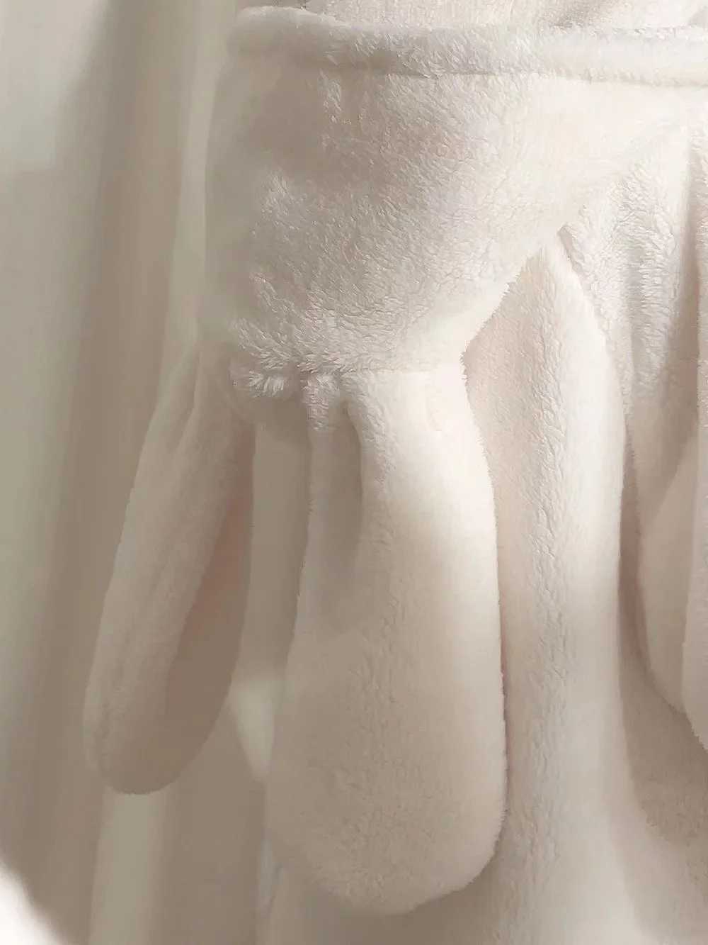 Winter Fluffy Rabbit Ear Hooded Pajamas Womens New HighEnd Thickened Warm Flannel Robe Home Clothes Y251013