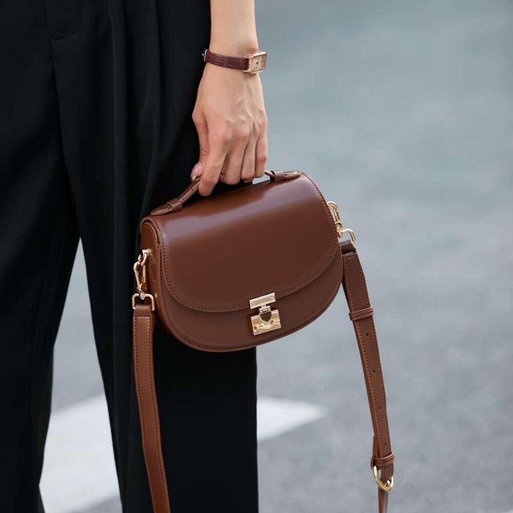 Luxury bag High end Saddle Fashion Lock Handbag Niche Design Genuine Leather Crossbody Women s Small Bag