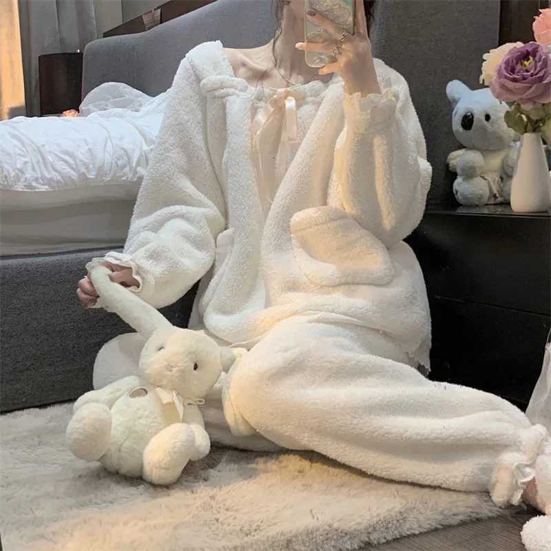 Winter Coral FleeceLined Thickened Warm Pajama Set For Women Soft SkinFriendly Home Clothes New Style Instweed Y251013