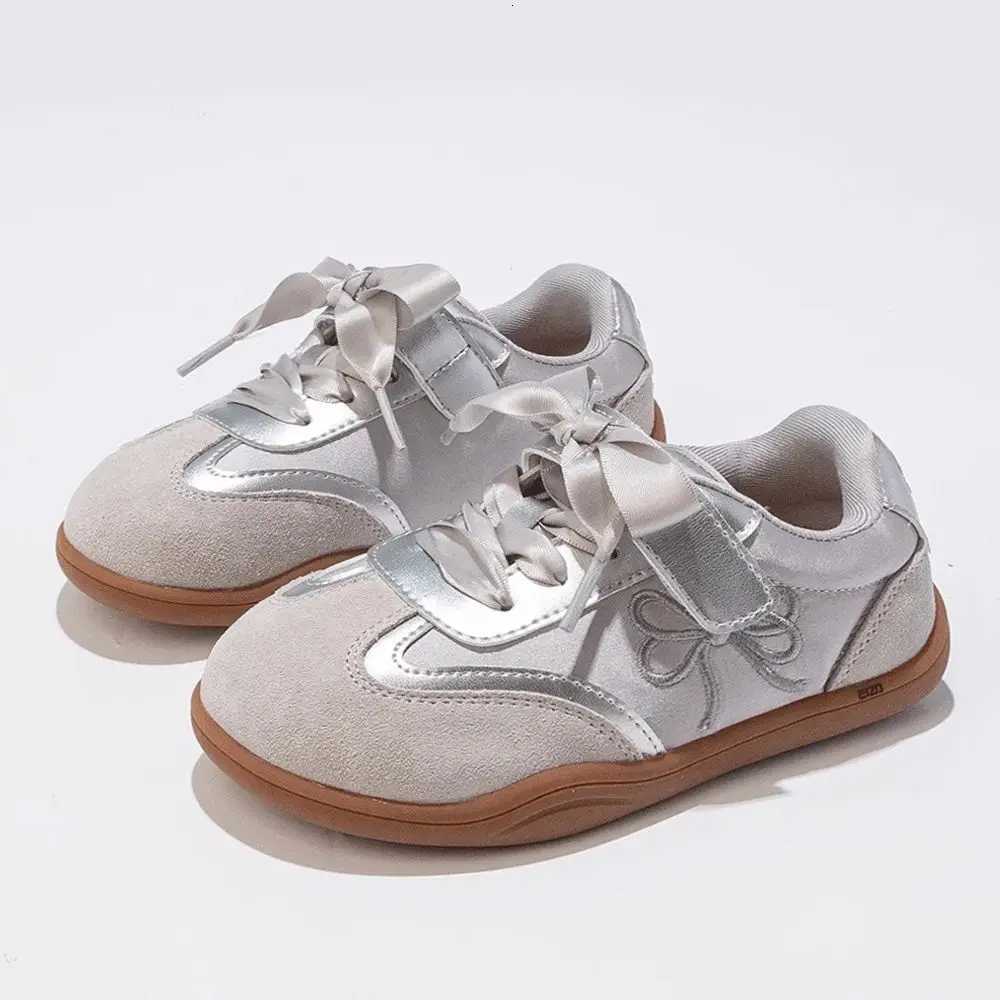 2025 Childrens Board Four Seasons Models Gold Casual Boys Girls Training Shoes Soft Kid Baby Sneakers C260130