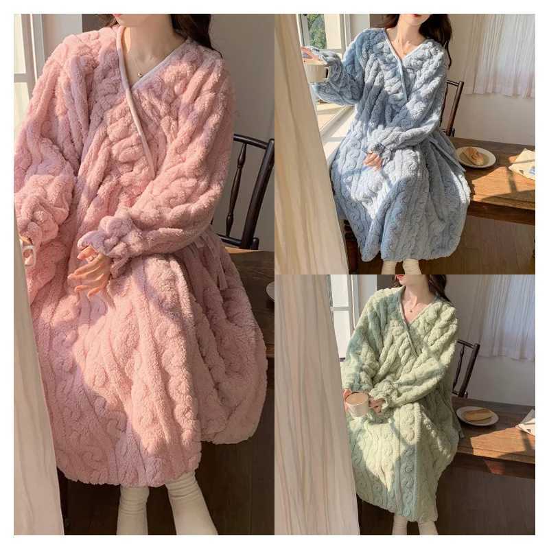 Women Autumn Winter Warm Flannel Nightgown Thickened Longsleeved Bathrobe Coral Velvet Vneck Laceup Pajamas Solid Loose Y251013