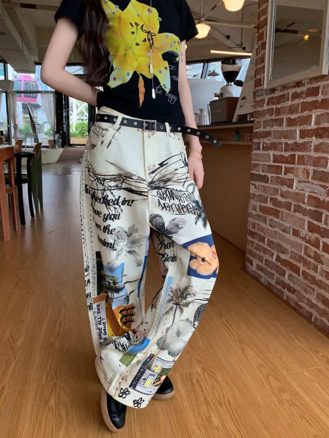 American High Street Men and Women Trendy Personalized Printed Straight leg Jeans Couple Loose Hip Hop Retro Casual Pants 251013