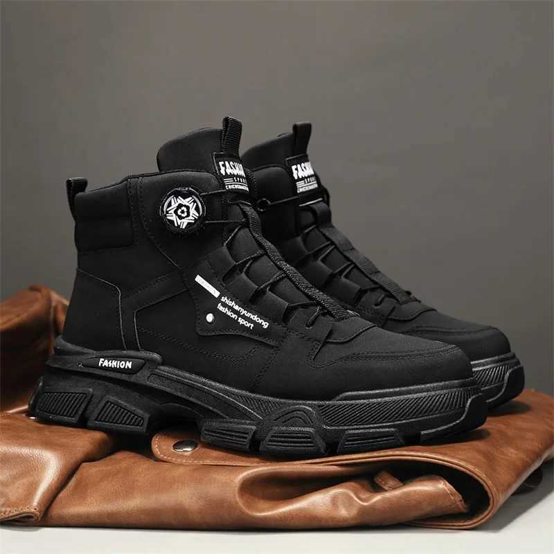Fashion Black Mens Motorcycle Boots Casual Platform Work Boots Man Outdoor Street Biker Shoes Men Leather Ankle Boots for Men C251014