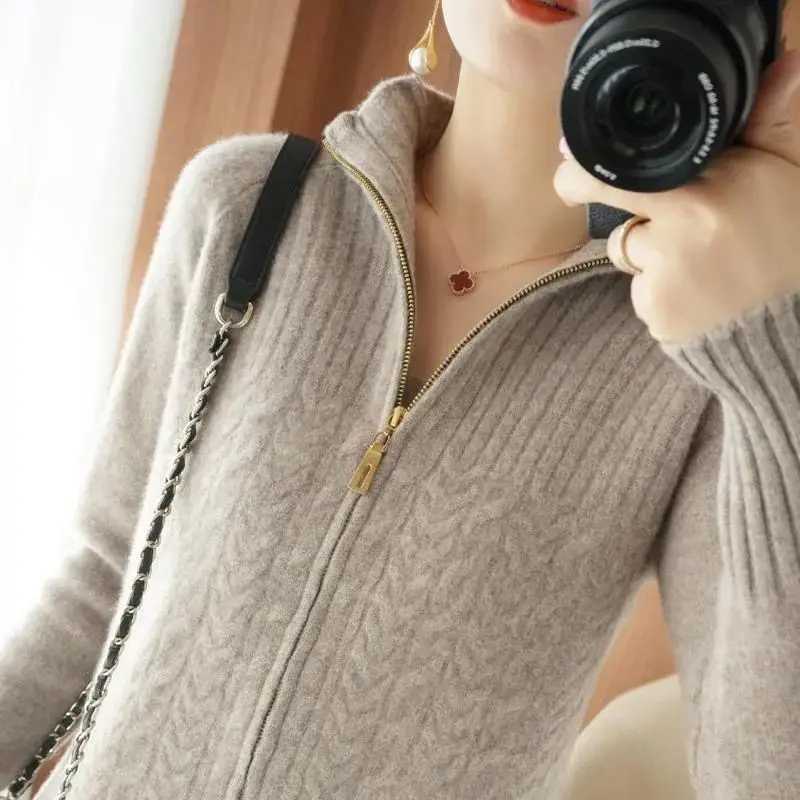 Sweater Knitting Ladies New Zipper Stand Collar Coat Autumn Winter Temperament Screw read Loose Cardigan Womens Fashion Tops W251014