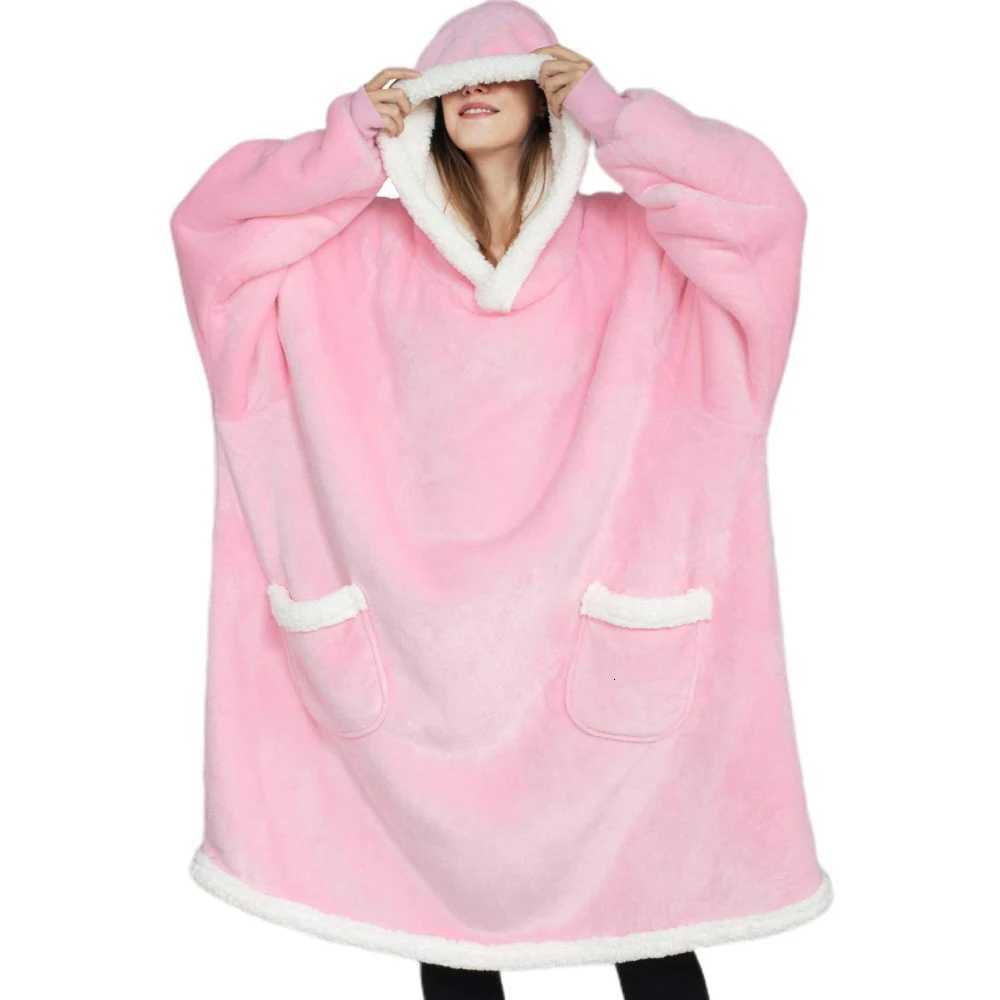 2024 Cross border Lazy Hoodie Womens Warm Clothes Lamb Fleece TV Blanket Hugging Hoodie TV Anti Cold Clothing Y251013