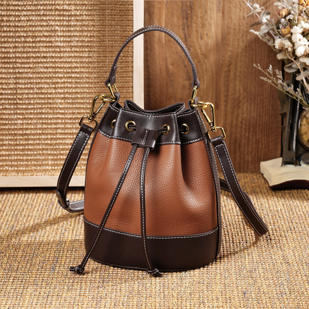 Spring Designer Bag Summer New 2025 Top Layer Cowhide Fashion Luxury Bag Casual Versatile Retro Single Shoulder Bag Crossbody Bag Handbag Bucket Bag