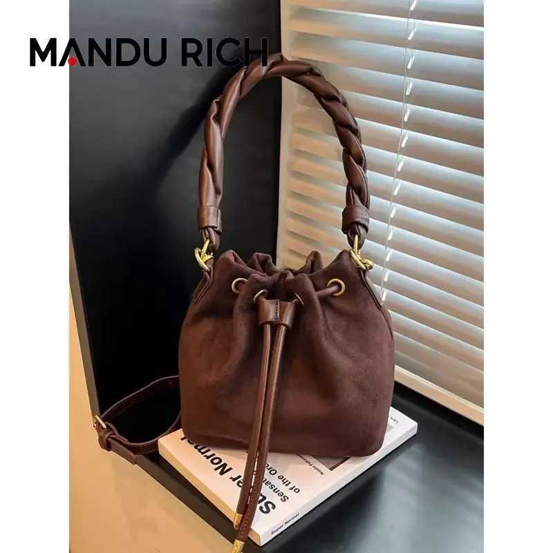 2025 New Deerskin Veet Leopard Print Small Package New Fallwinter Fi Handbag Drstring Bucket Bag Crossbody Bag D251014