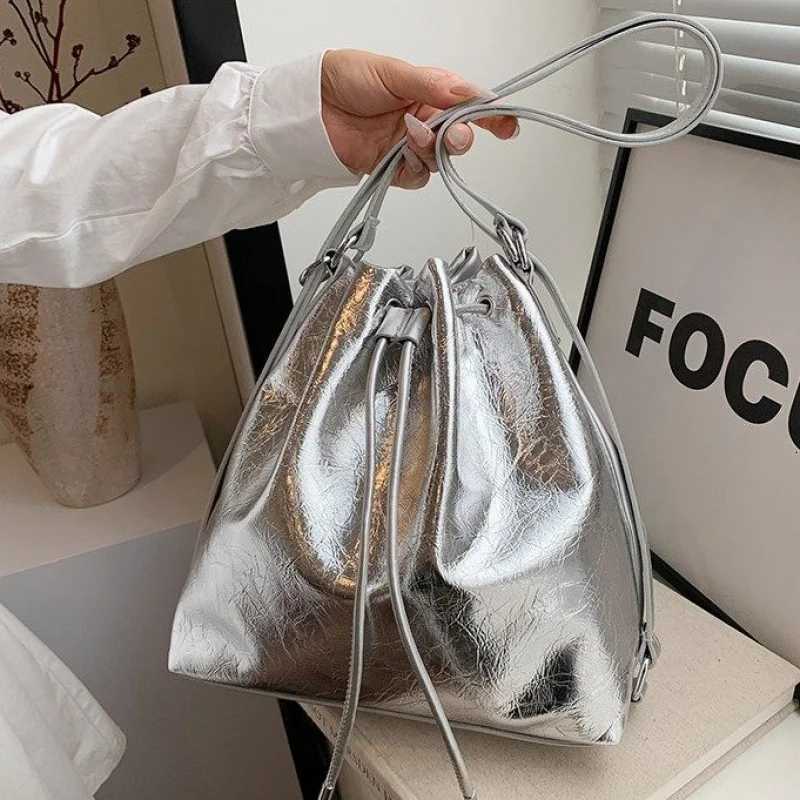 Luxury Brand Fiable Leather Wens Handbag Elegant Classic Paris Designer Trendy Vintage Daily Bag D251014