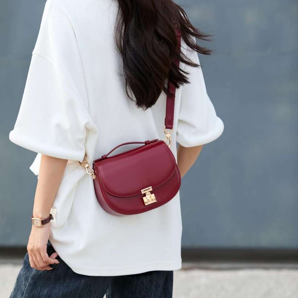 Luxury bag High end Saddle Fashion Lock Handbag Niche Design Genuine Leather Crossbody Women s Small Bag