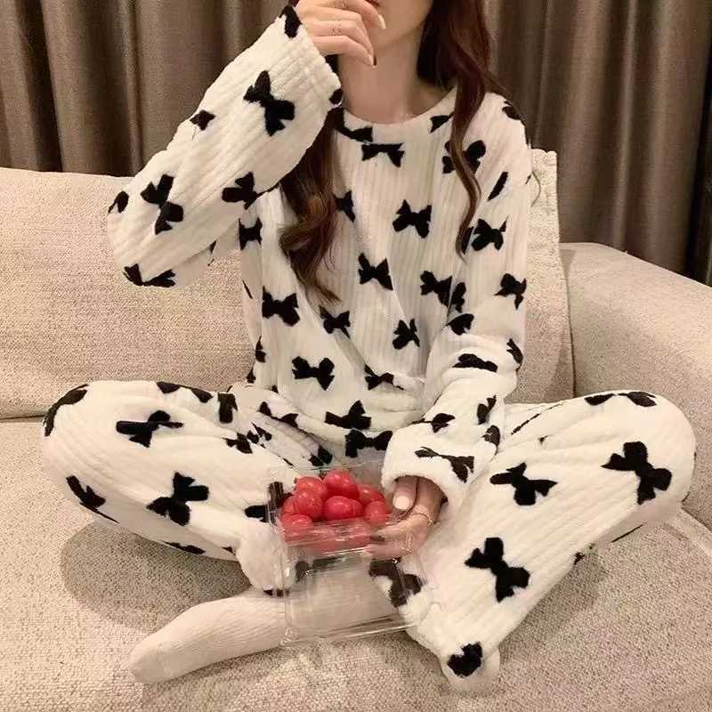 Womens Fall and Winter Pajamas Homewear Suit Bow Coral Velvet Pajamas Homewear New Womens Outer Loose Thickened Lazy SuitT251014