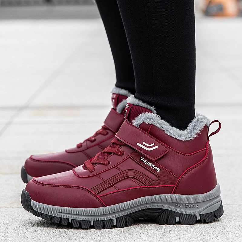 New 2024 Women Winter Waterproof Boots Designer Australian Platform Boots for Leather Warm Ankle Fur Booties Luxury Boots C251014