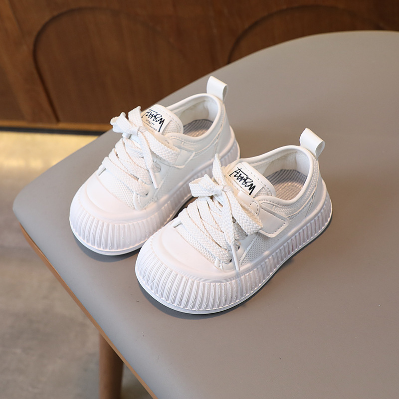 2025 Spring New Korean Edition Childrens White Shoes Fashionable and Breathable Sports Shoes Soft soled Baby Shoes for Small and Medium sized Children